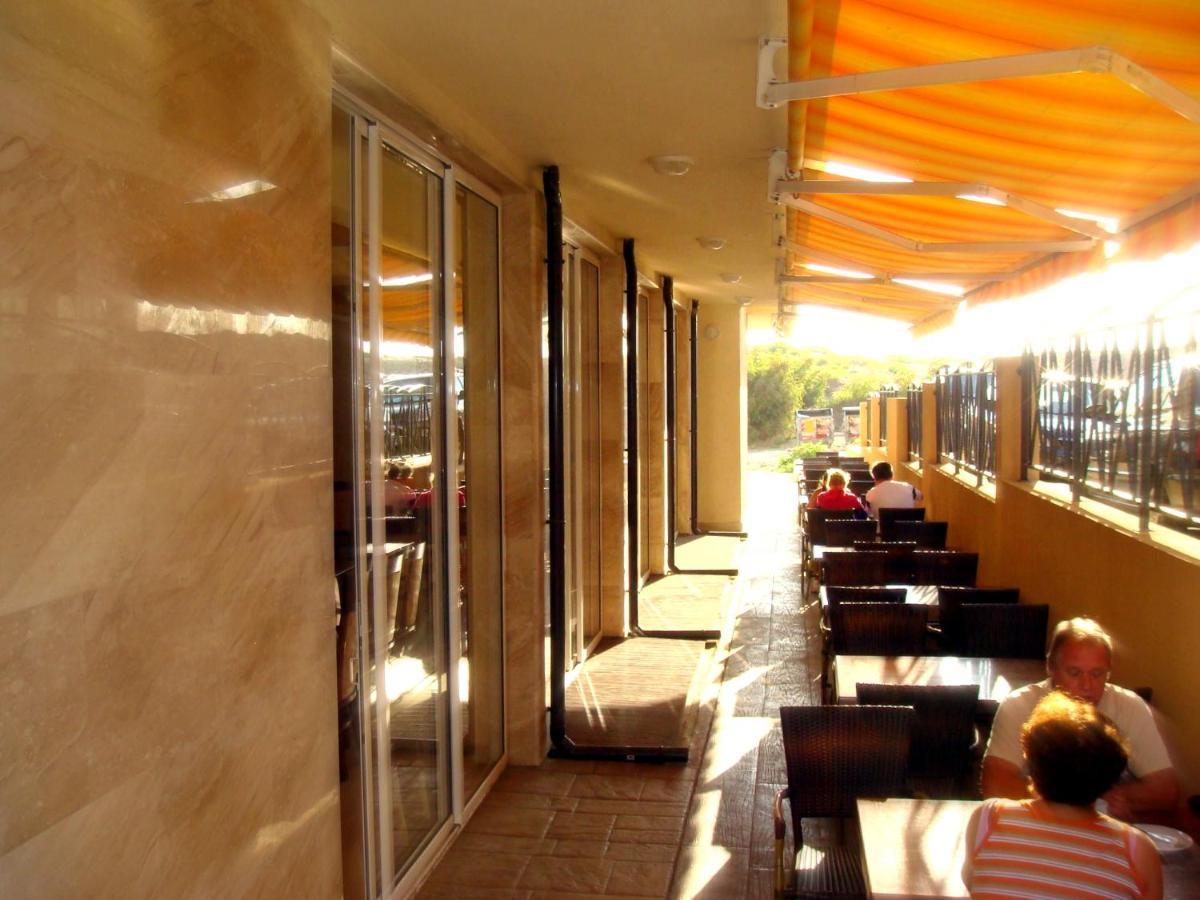 Тропикана Hotel Primorsko Eksteriør billede