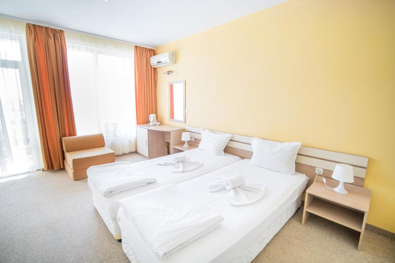Тропикана Hotel Primorsko Eksteriør billede