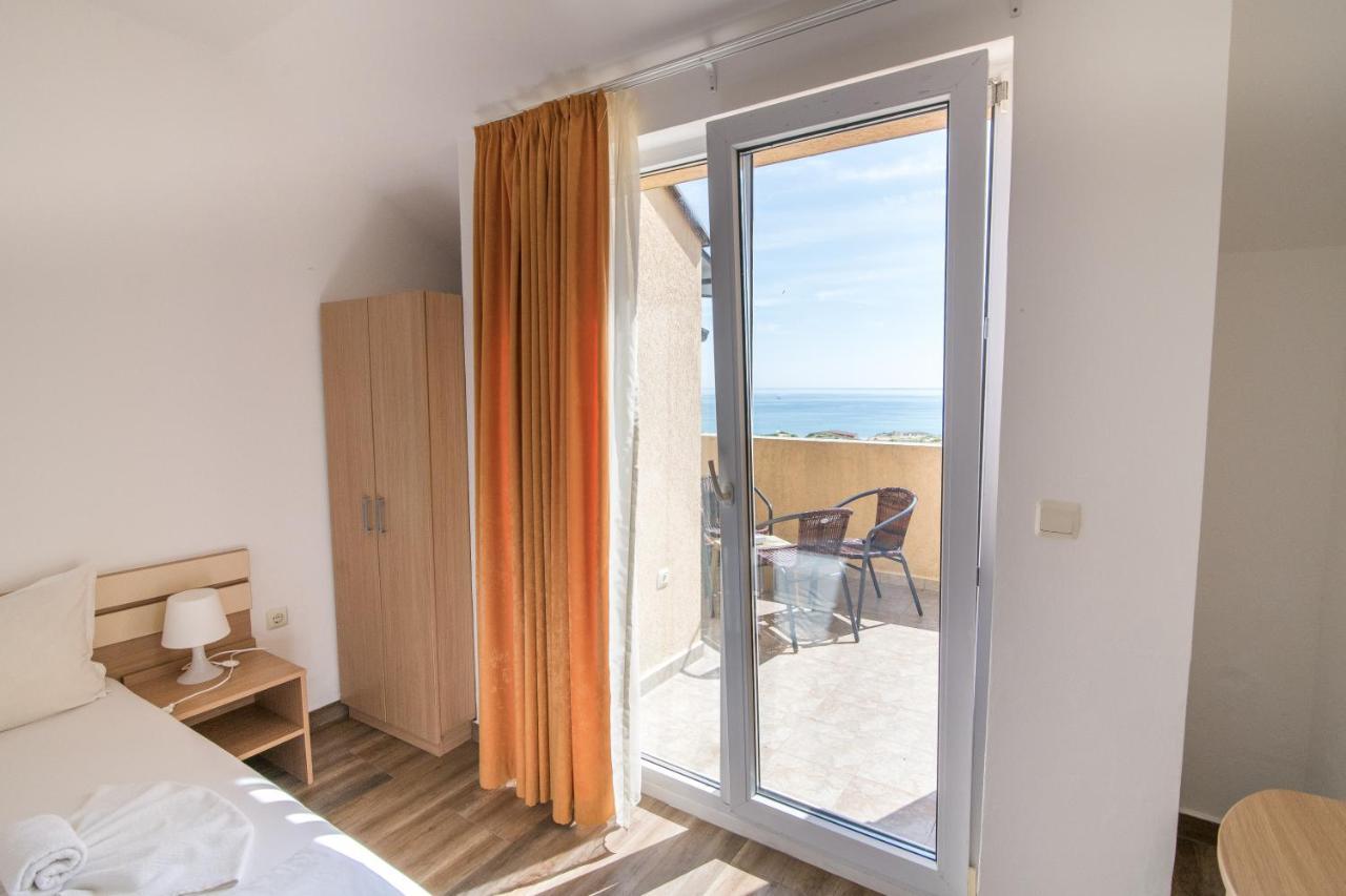 Тропикана Hotel Primorsko Eksteriør billede